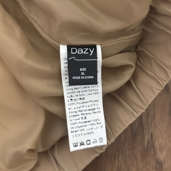 Cropped Jacket - Picture 3 of 3